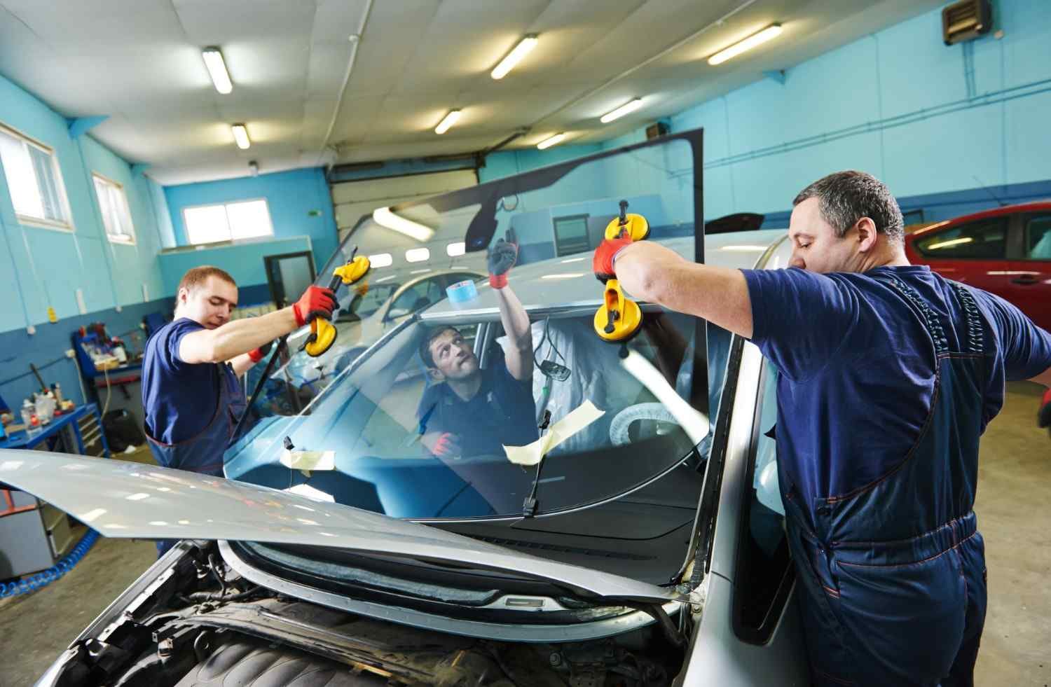 Secure Your Safety with Auto Glass Repair Services & Windshield Replacement in Downtown Las Vegas